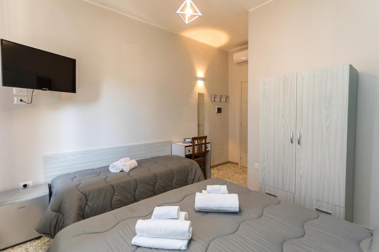 Ad Un Passo Dal Mare Bed & Breakfast Praia a Mare Exterior photo